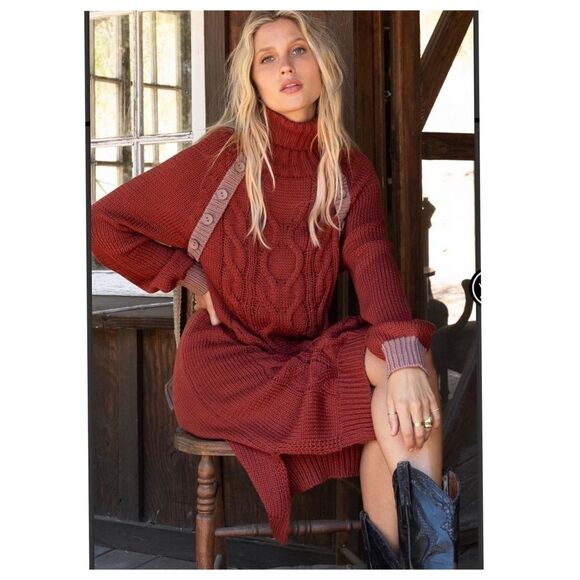 SWEATER Dress in Chunky Cable Knit Long Sleeve - Picture 1 of 12